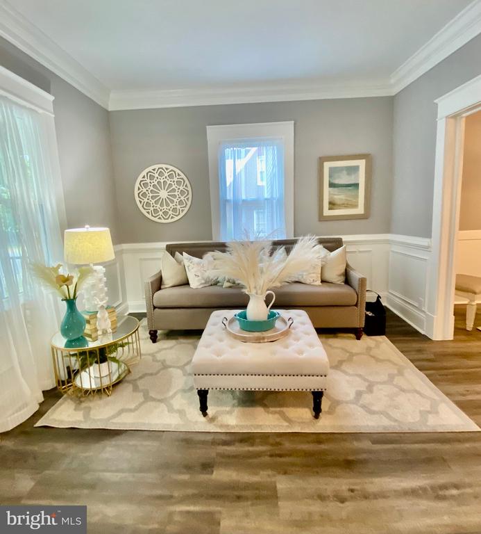 Fredericksburg, Virginia, 22401, United States, 4 Bedrooms Bedrooms, ,3 BathroomsBathrooms,Residential,For Sale,1916037
