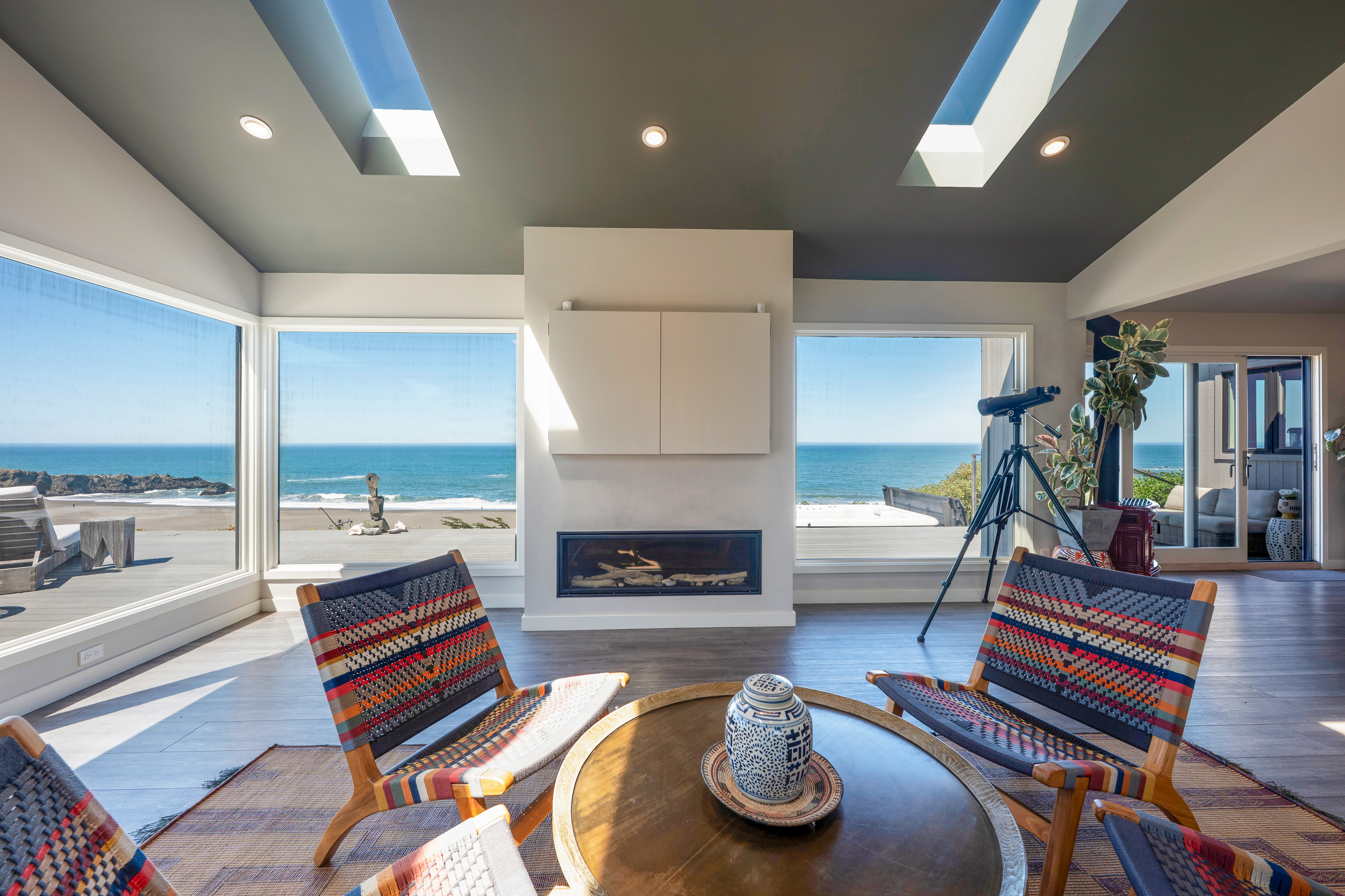  7187 Cliff Avenue, Bodega Bay, CA 94923 - 物件實景