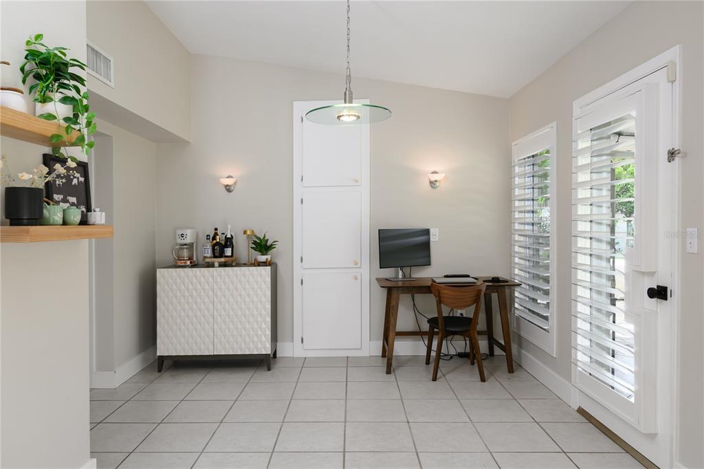 Maitland, Florida, 32751, United States, 3 Bedrooms Bedrooms, ,2 BathroomsBathrooms,Residential,For Sale,1890737