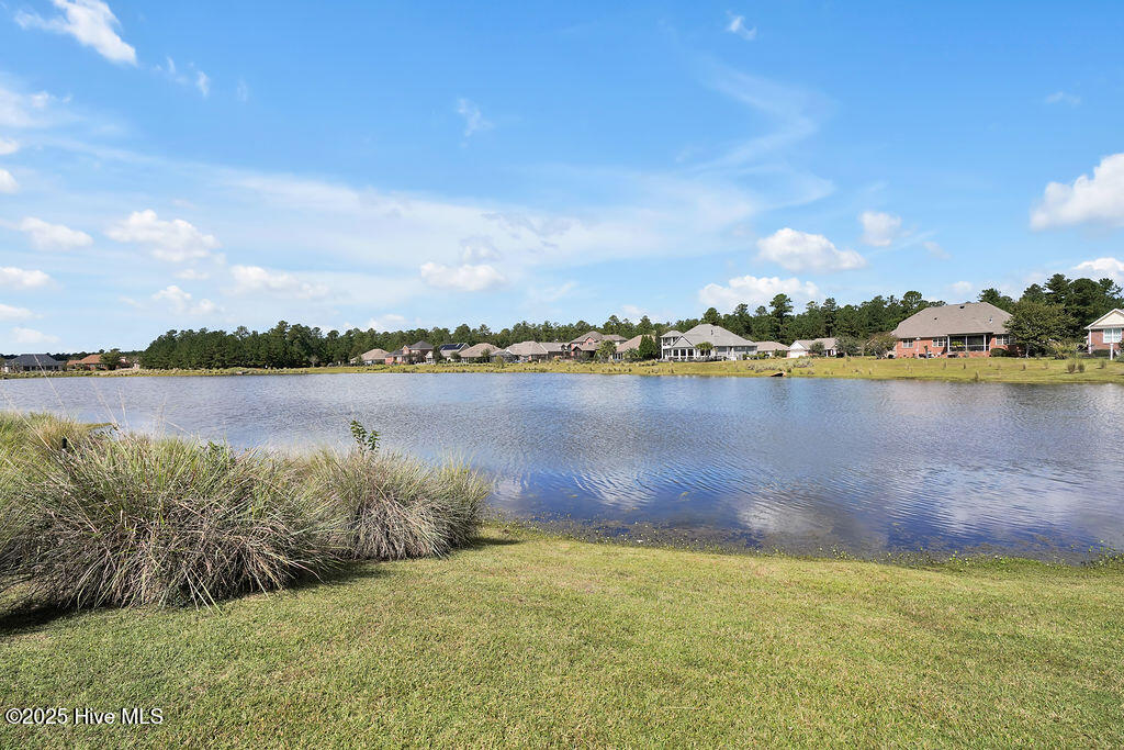 Leland, North Carolina, 28451, United States, 3 Bedrooms Bedrooms, ,3 BathroomsBathrooms,Residential,For Sale,1962927