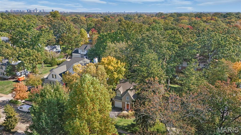 Warson Woods, Missouri, 63122, United States, 4 Bedrooms Bedrooms, ,3 BathroomsBathrooms,Residential,For Sale,1987966