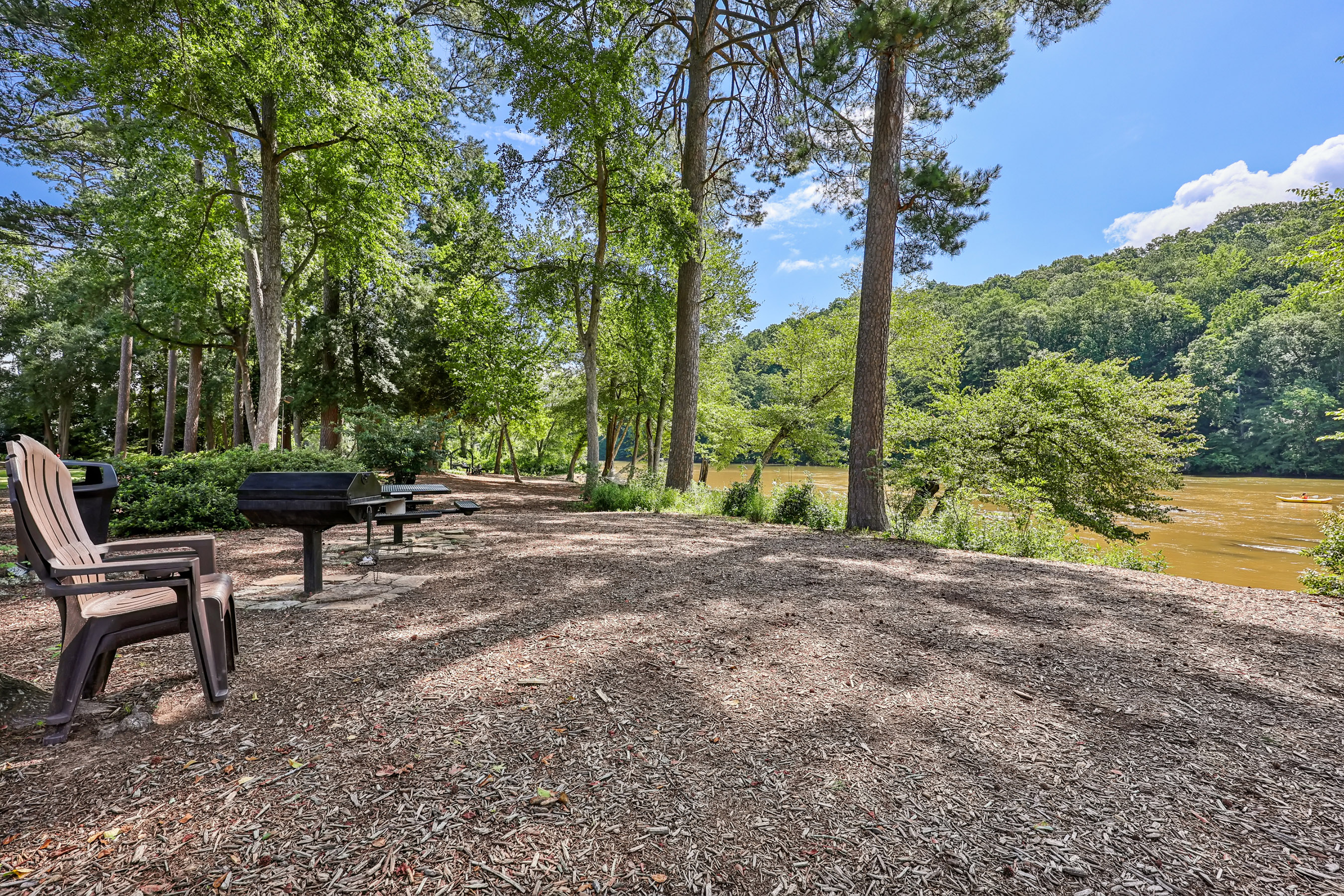  Rare Waterfront Living on the Chattahoochee River - 物件實景