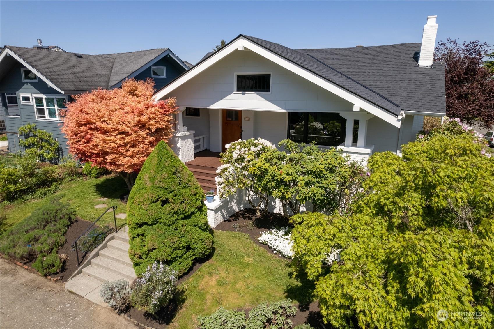 426 60TH STREET, SEATTLE, Washington, 98103, United States, 3 Bedrooms Bedrooms, ,2 BathroomsBathrooms,Residential,For Sale,426 60TH STREET,1433074