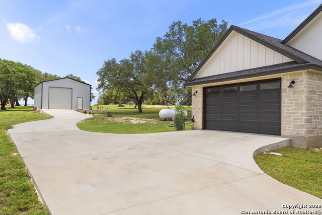 Bandera, Texas, 78003, United States, 4 Bedrooms Bedrooms, ,3 BathroomsBathrooms,Residential,For Sale,1892115