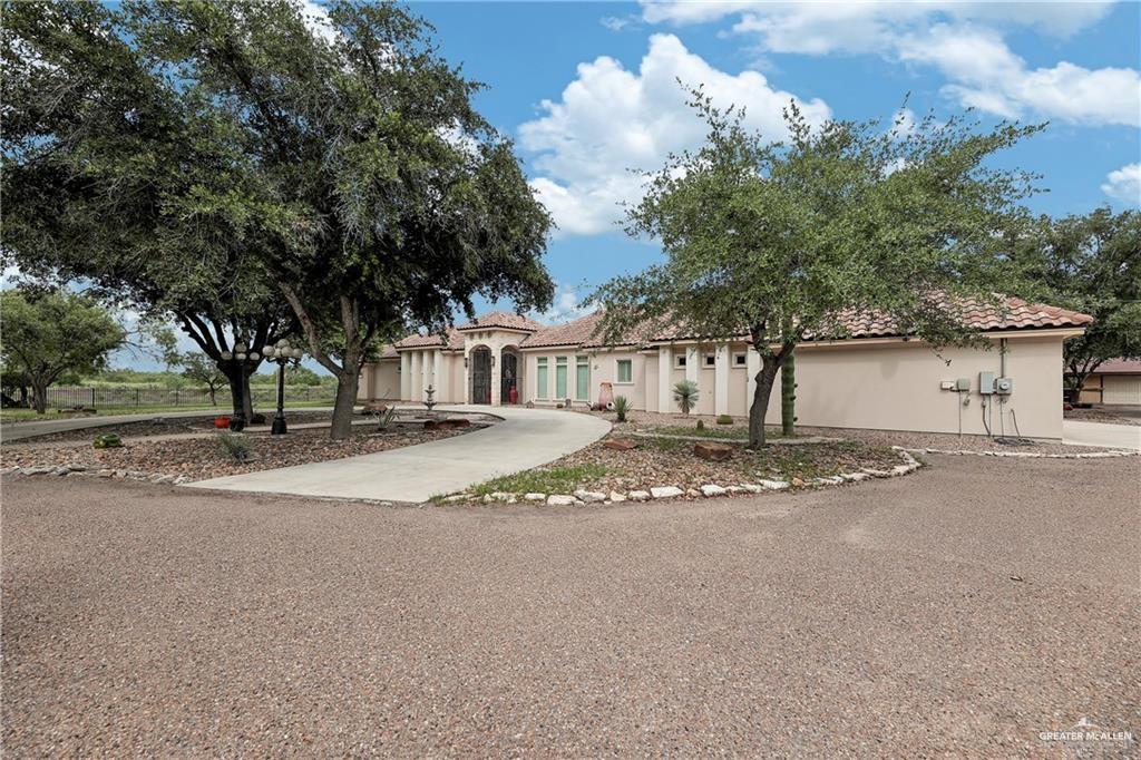 Santa Elena, Texas, 78591, United States, 4 Bedrooms Bedrooms, ,4 BathroomsBathrooms,Residential,For Sale,1932729