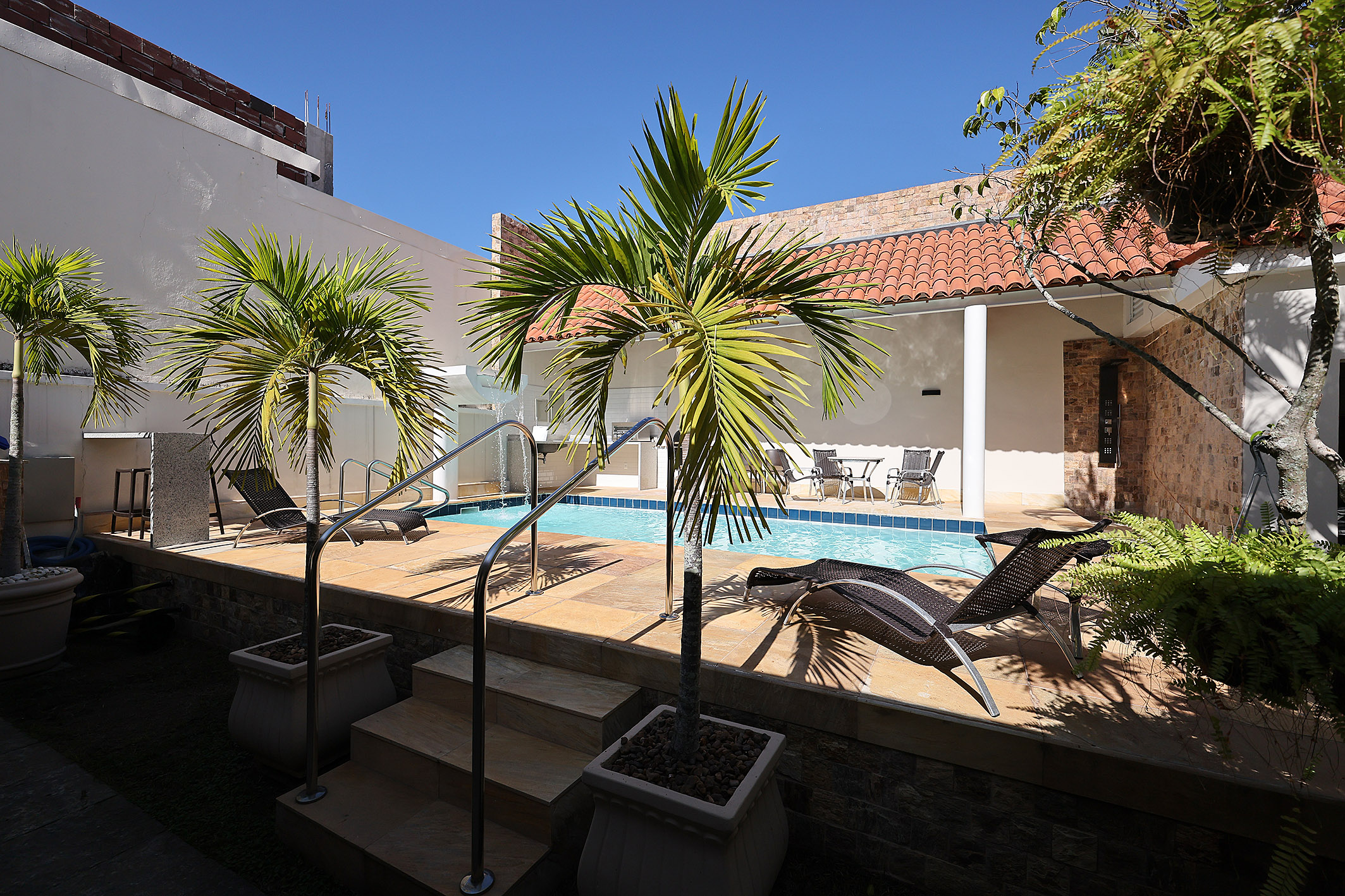  Duplex house in a private condominium in Barra da Tijuca. - 物件實景