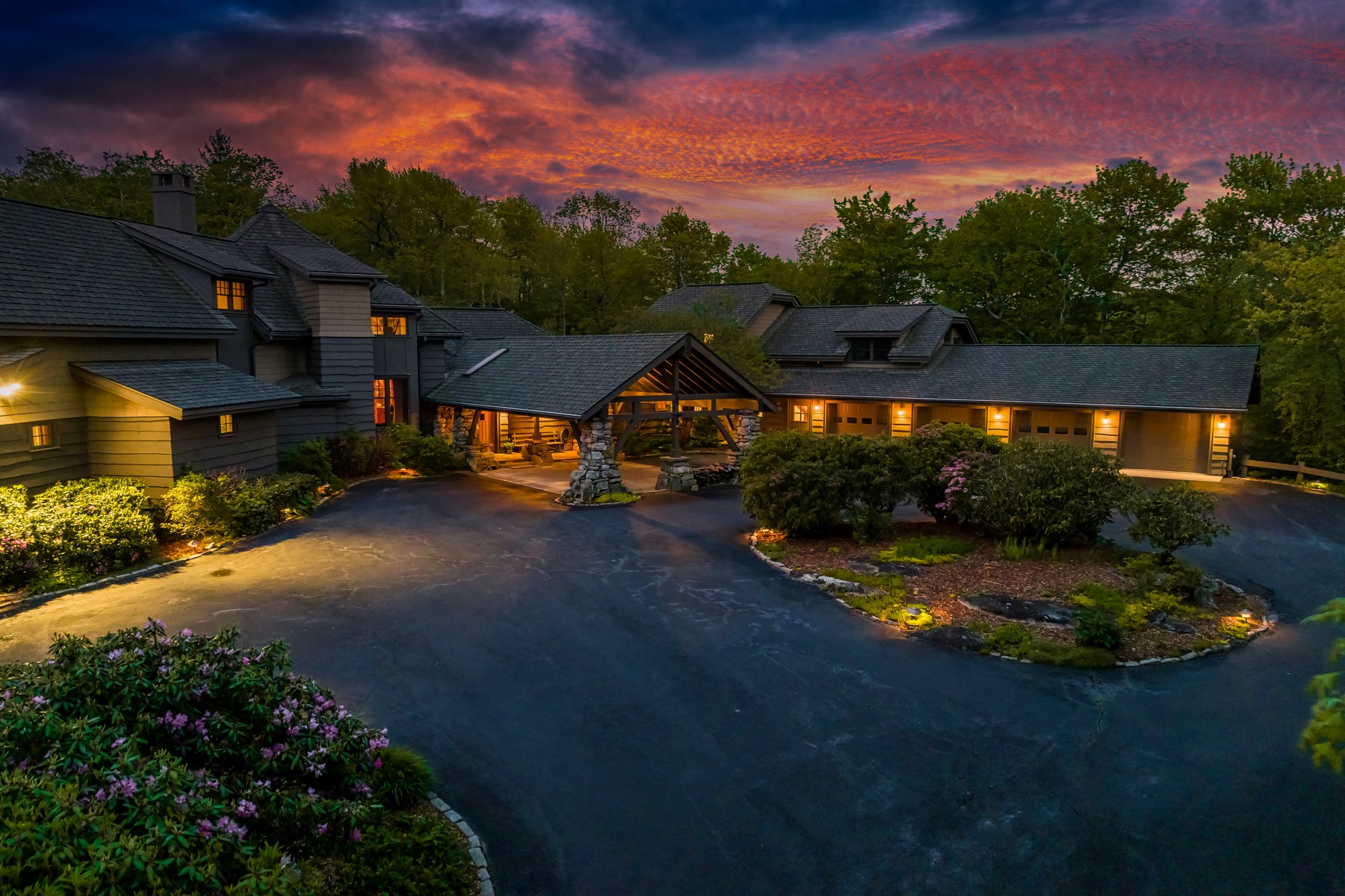  Blackwood Lodge - 物件實景