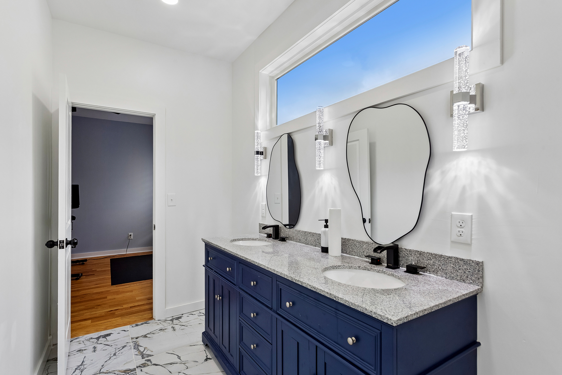  Bright, Modern Home in Pittsburgh - 物件實景