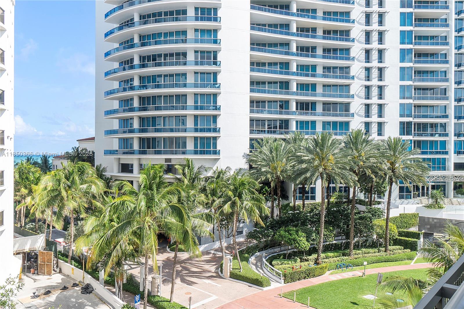 Miami Beach, Florida, 33140, United States, 1 Bedroom Bedrooms, ,1 BathroomBathrooms,Residential,For Sale,1906167
