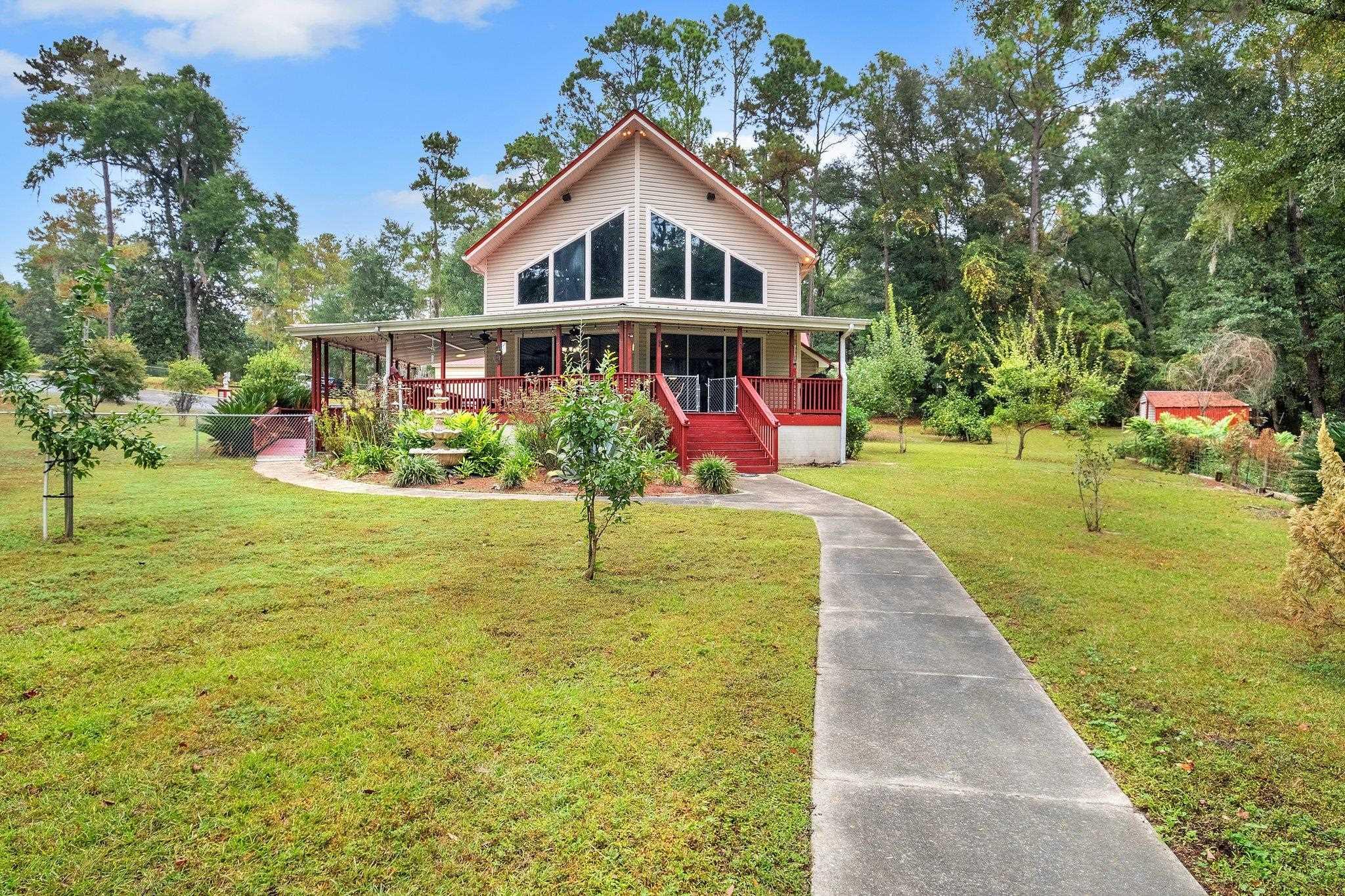 Quincy, Florida, 32351, United States, 3 Bedrooms Bedrooms, ,2 BathroomsBathrooms,Residential,For Sale,1804013