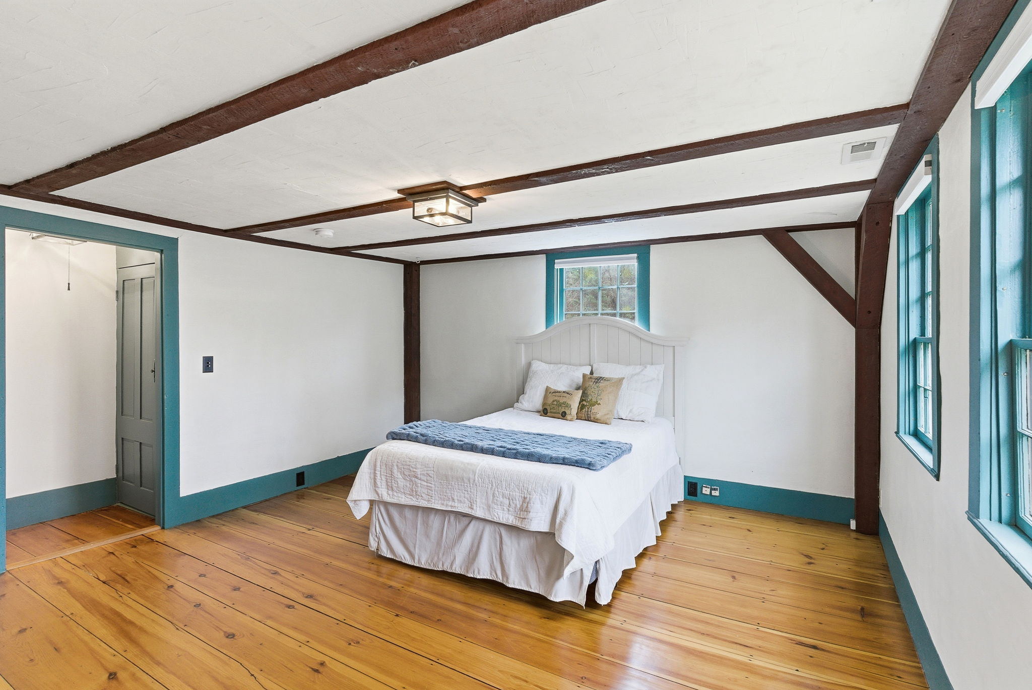  23 Old Manchester Road, Amherst, NH, 03031 - 物件實景