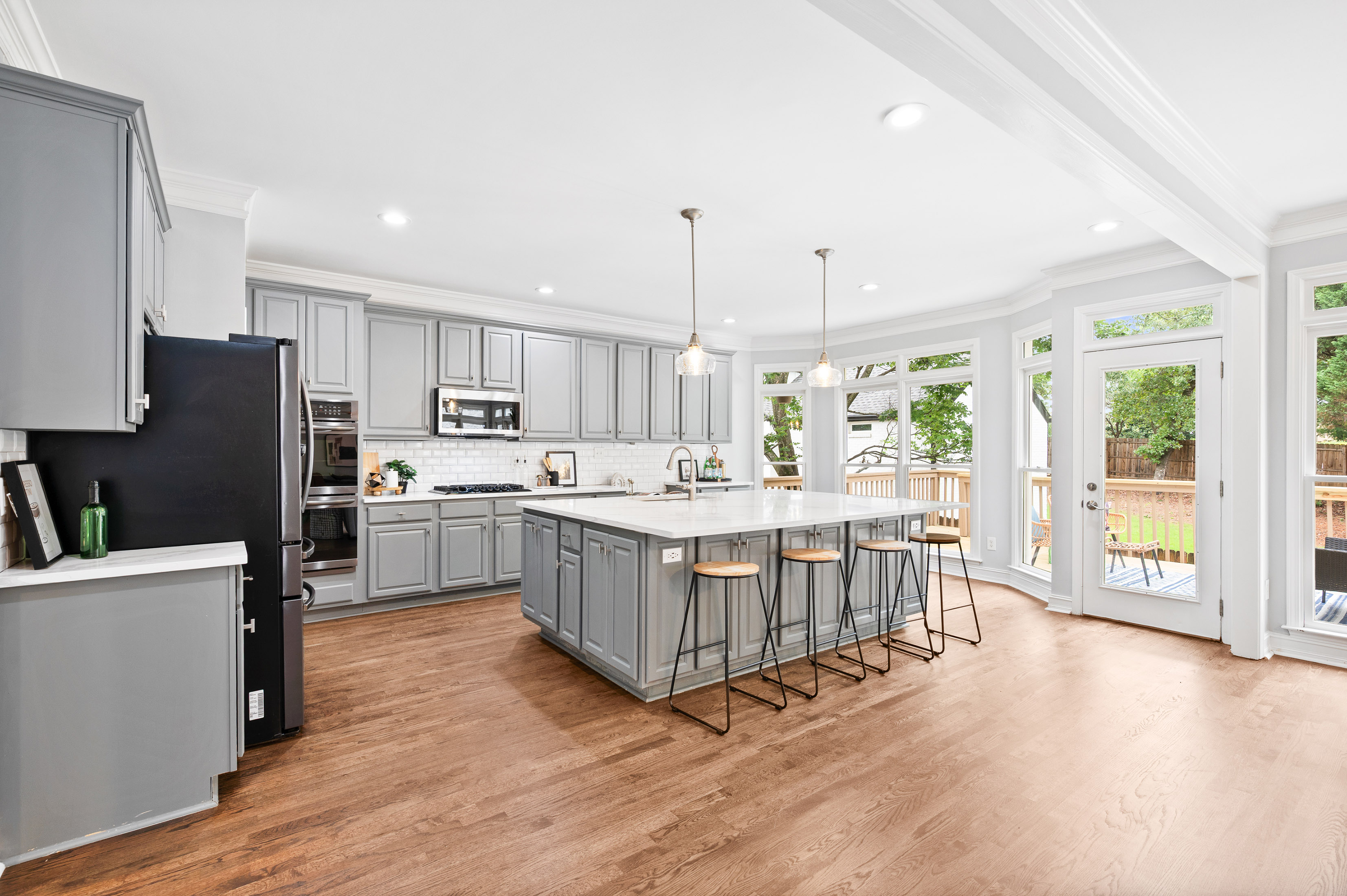  Stunning, All-Brick Home in Sought-After Medlock Place - 物件實景