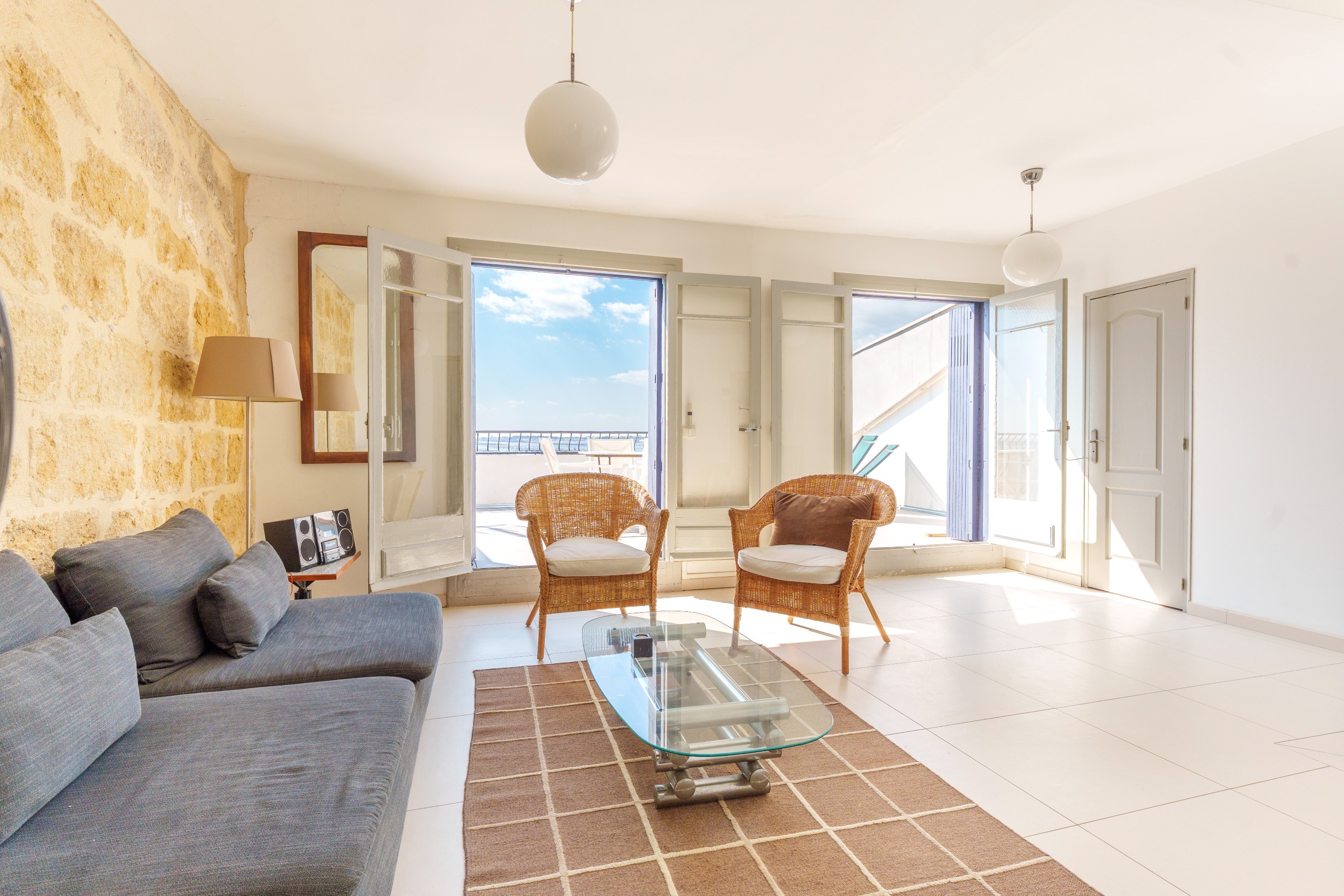  Waterfront Residence with Three Independent Apartments on the Étang de Thau - B… - 物件實景
