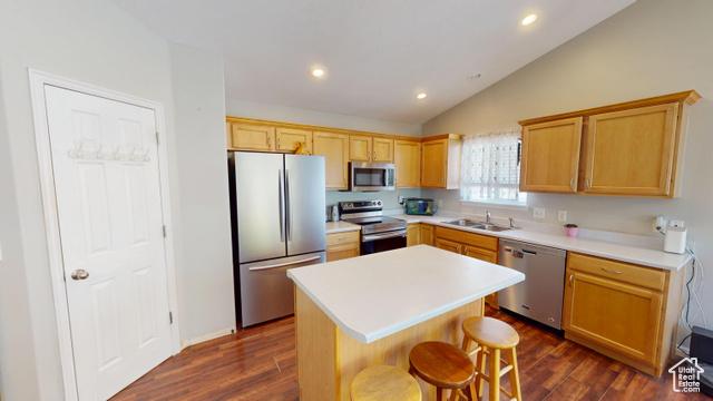 Eagle Mountain, Utah, 84005, United States, 5 Bedrooms Bedrooms, ,3 BathroomsBathrooms,Residential,For Sale,1928093