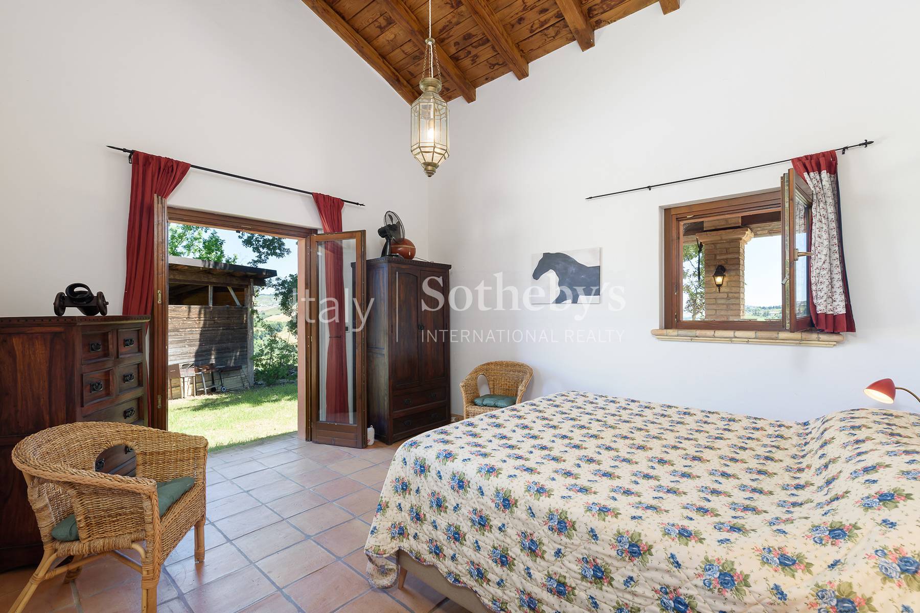  Renovated estate with pool and panoramic view - 物件實景