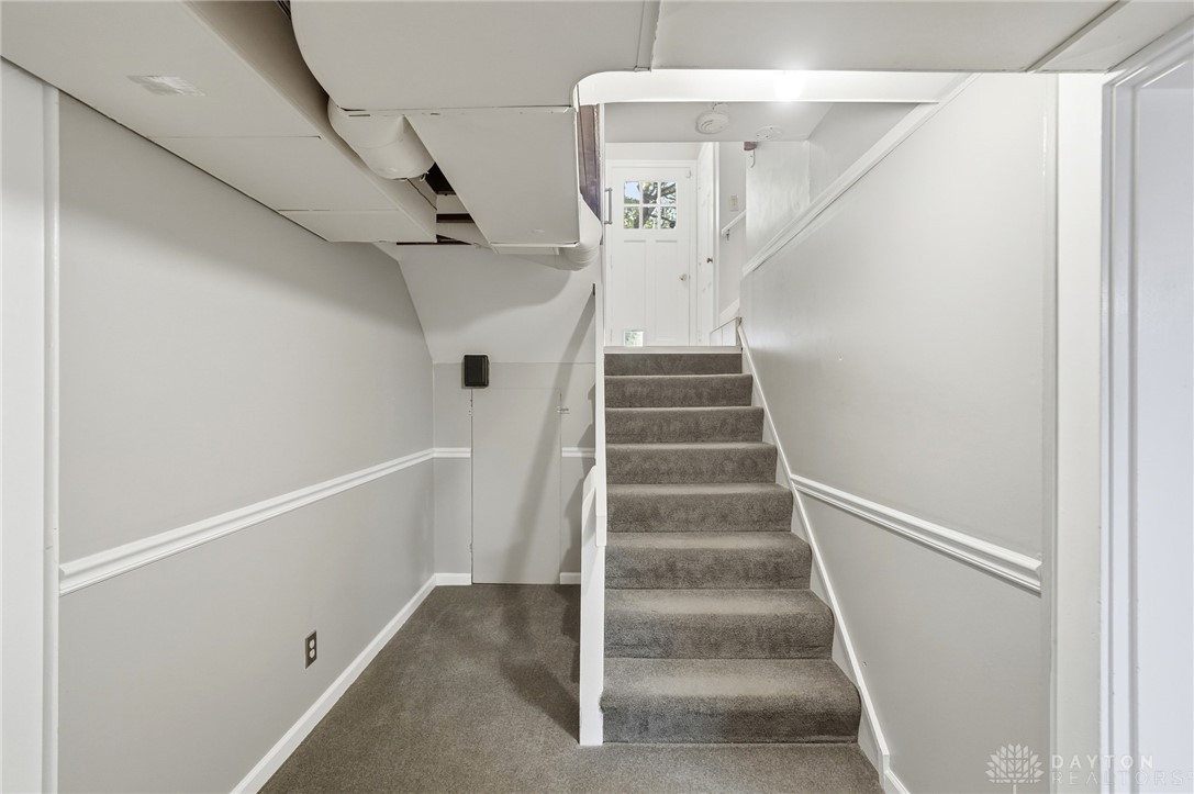 Oakwood, Ohio, 45409, United States, 4 Bedrooms Bedrooms, ,3 BathroomsBathrooms,Residential,For Sale,1987886