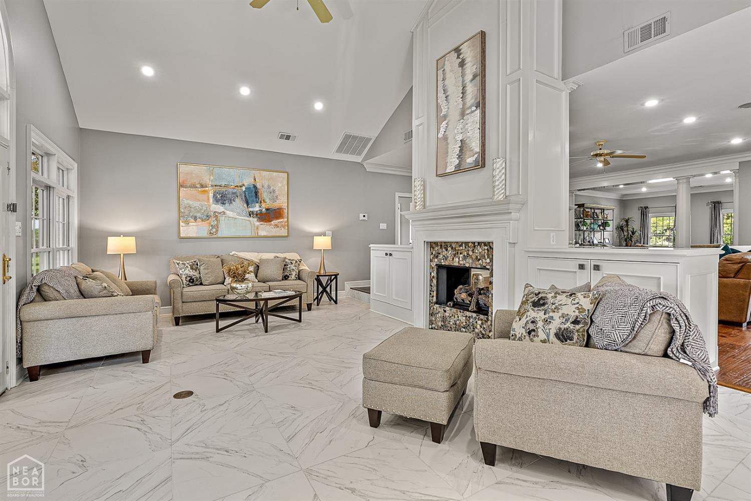 Jonesboro, Arkansas, 72404, United States, 4 Bedrooms Bedrooms, ,5 BathroomsBathrooms,Residential,For Sale,1983178