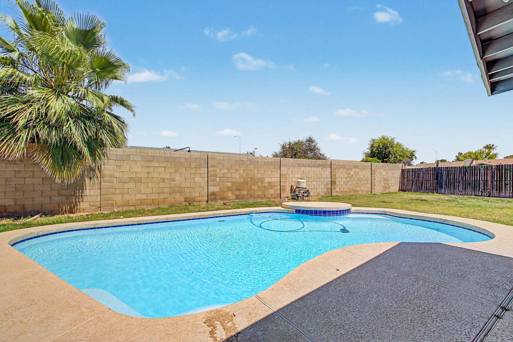  1727 N Summer Circle, Mesa, AZ, 85203 - 物件實景