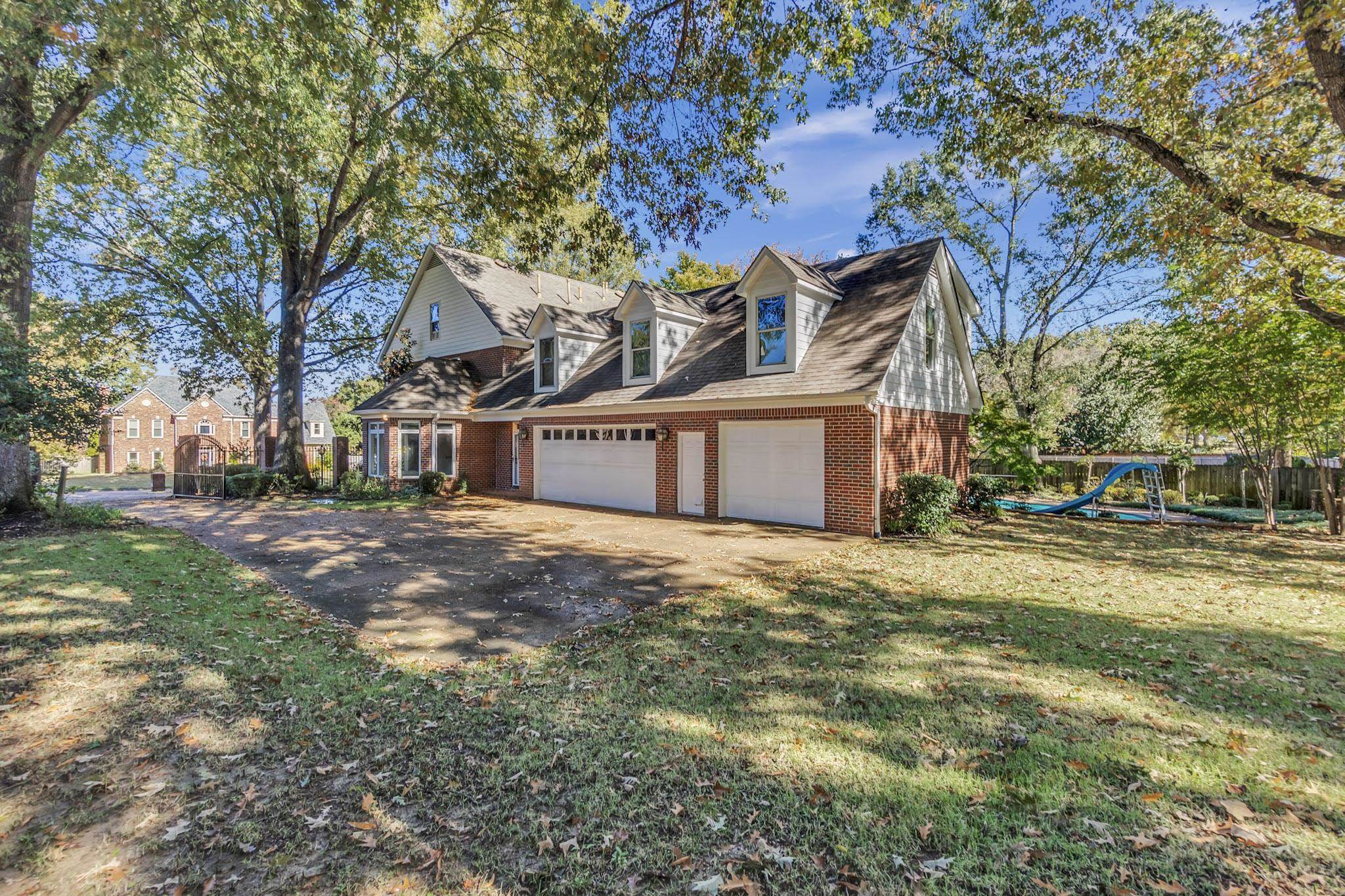 Germantown, Tennessee, 38139, United States, 6 Bedrooms Bedrooms, ,6 BathroomsBathrooms,Residential,For Sale,1987411