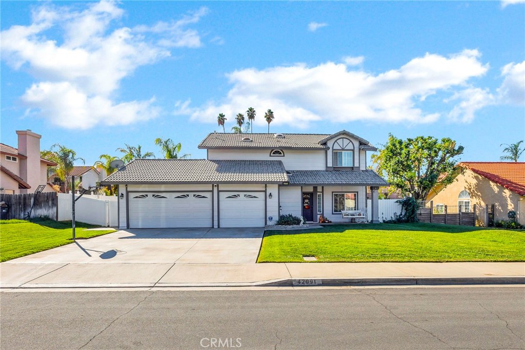 Hemet, California, 92544, United States, 4 Bedrooms Bedrooms, ,3 BathroomsBathrooms,Residential,For Sale,1988579