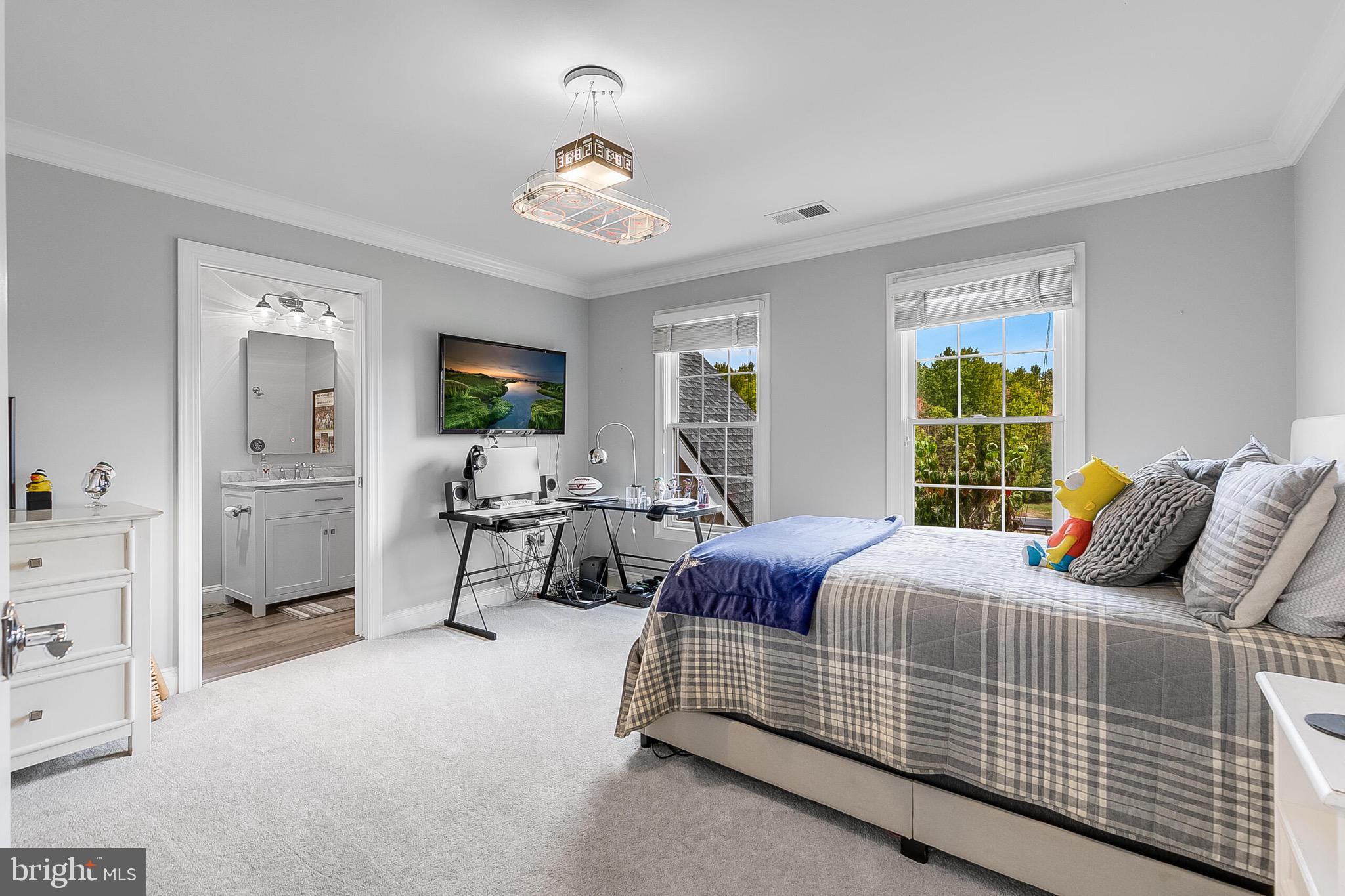 Aldie, Virginia, 20105, United States, 5 Bedrooms Bedrooms, ,7 BathroomsBathrooms,Residential,For Sale,1980828