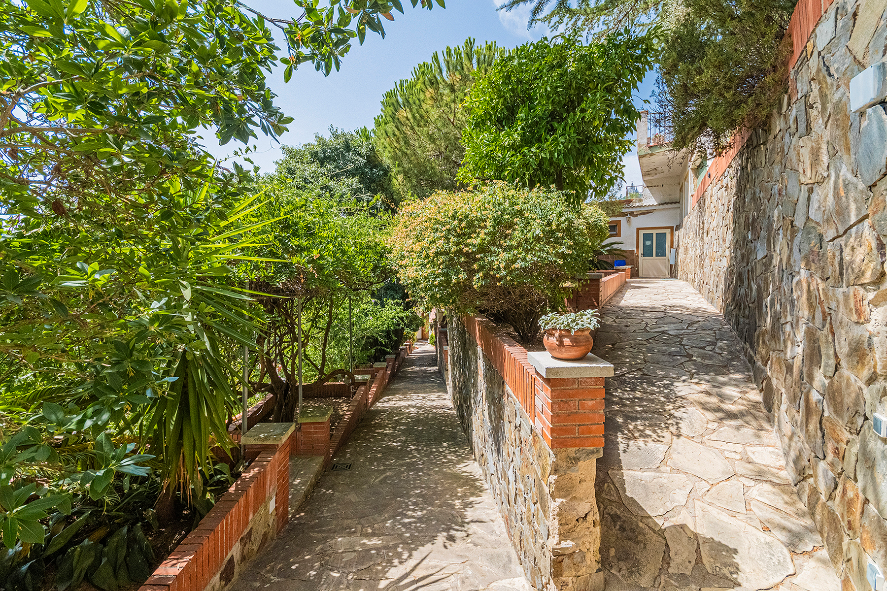  Detached house in the nature with panoramic views of Barcelona - 物件實景