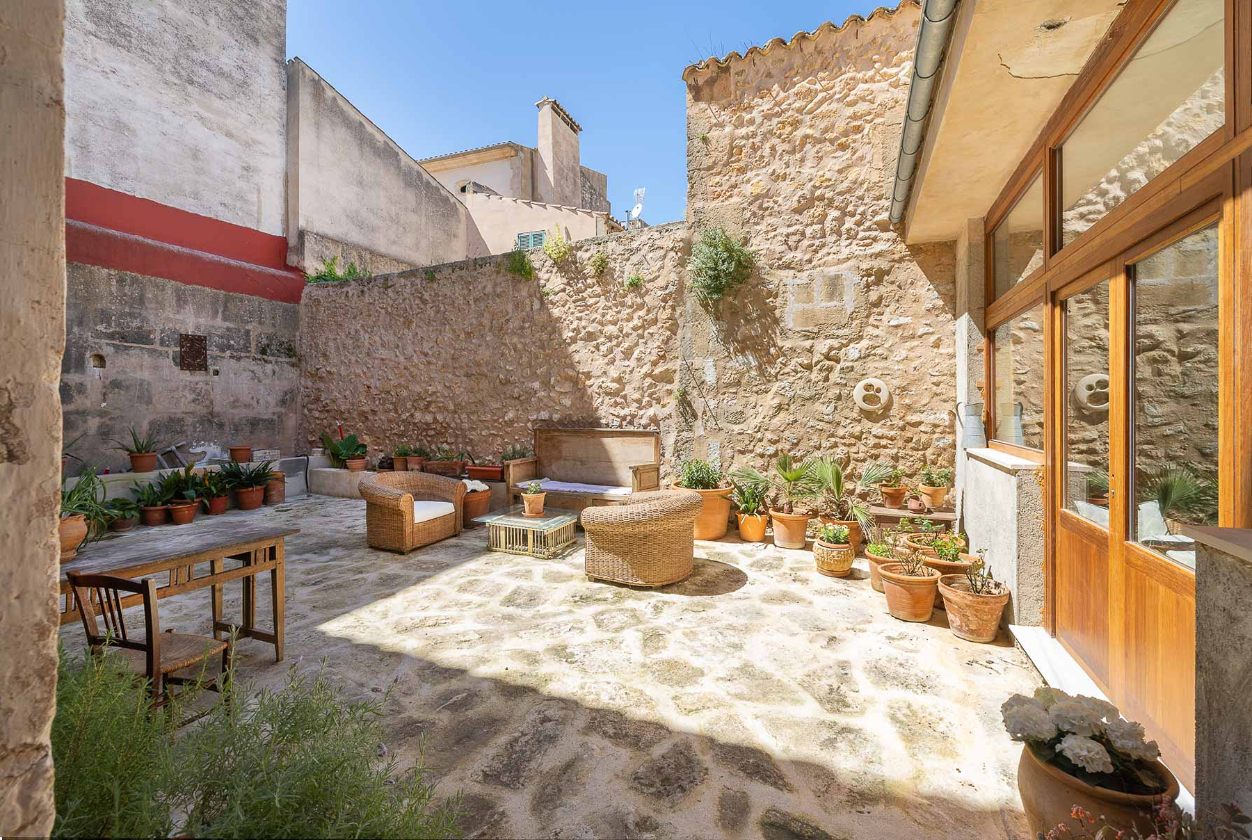  Completely renovated townhouse in Porreres - 物件實景