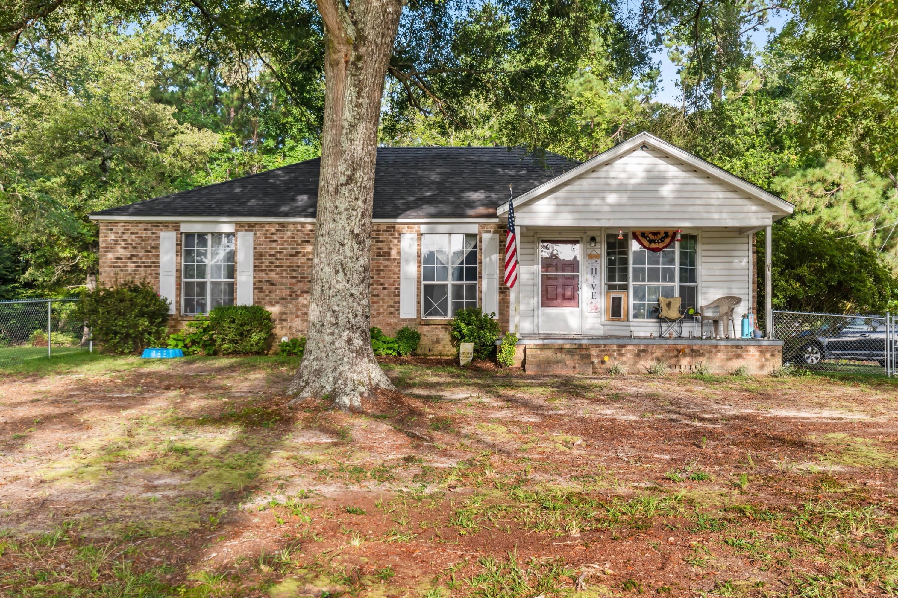 Lake Charles Hwy, Leesville, LA 71446