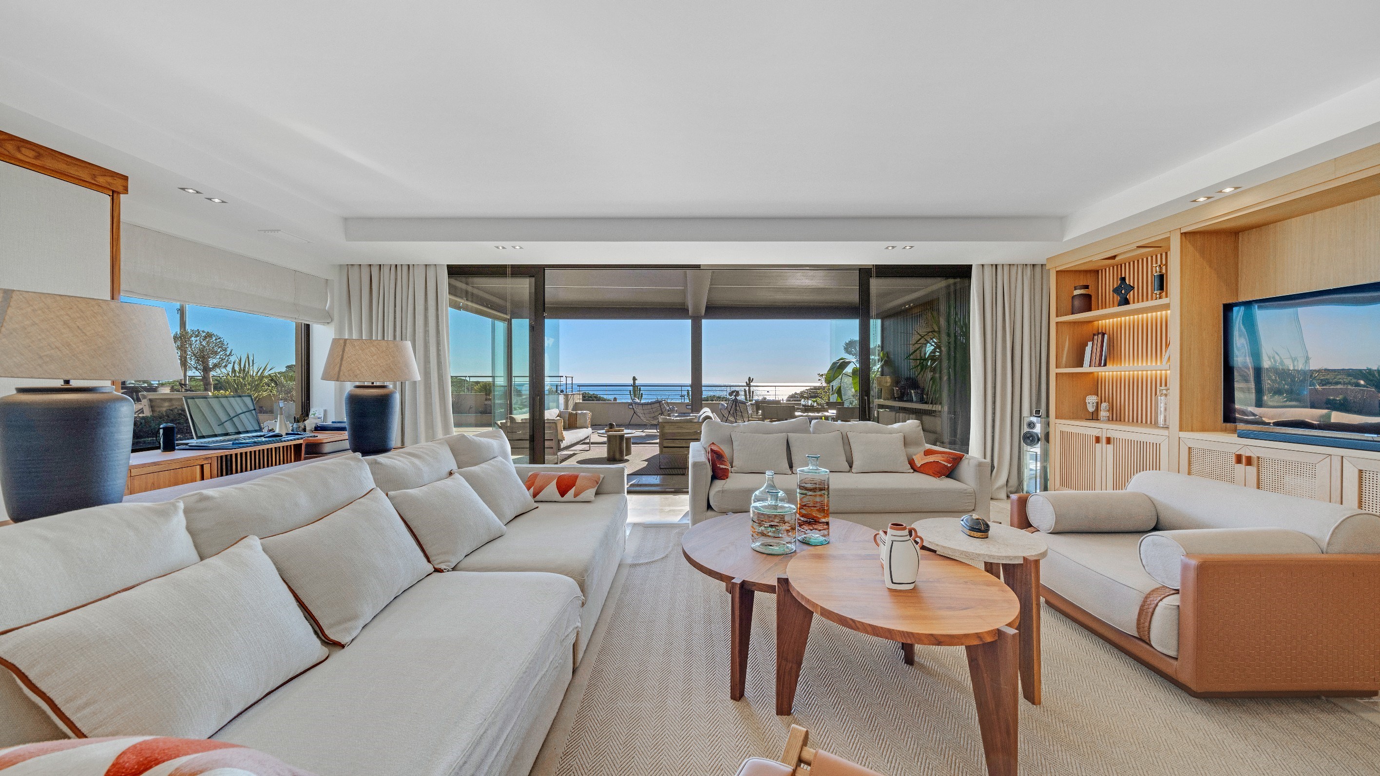  Luxury penthouse with 200 sqm rooftop terrace and sea views in Les Issambres - 物件實景