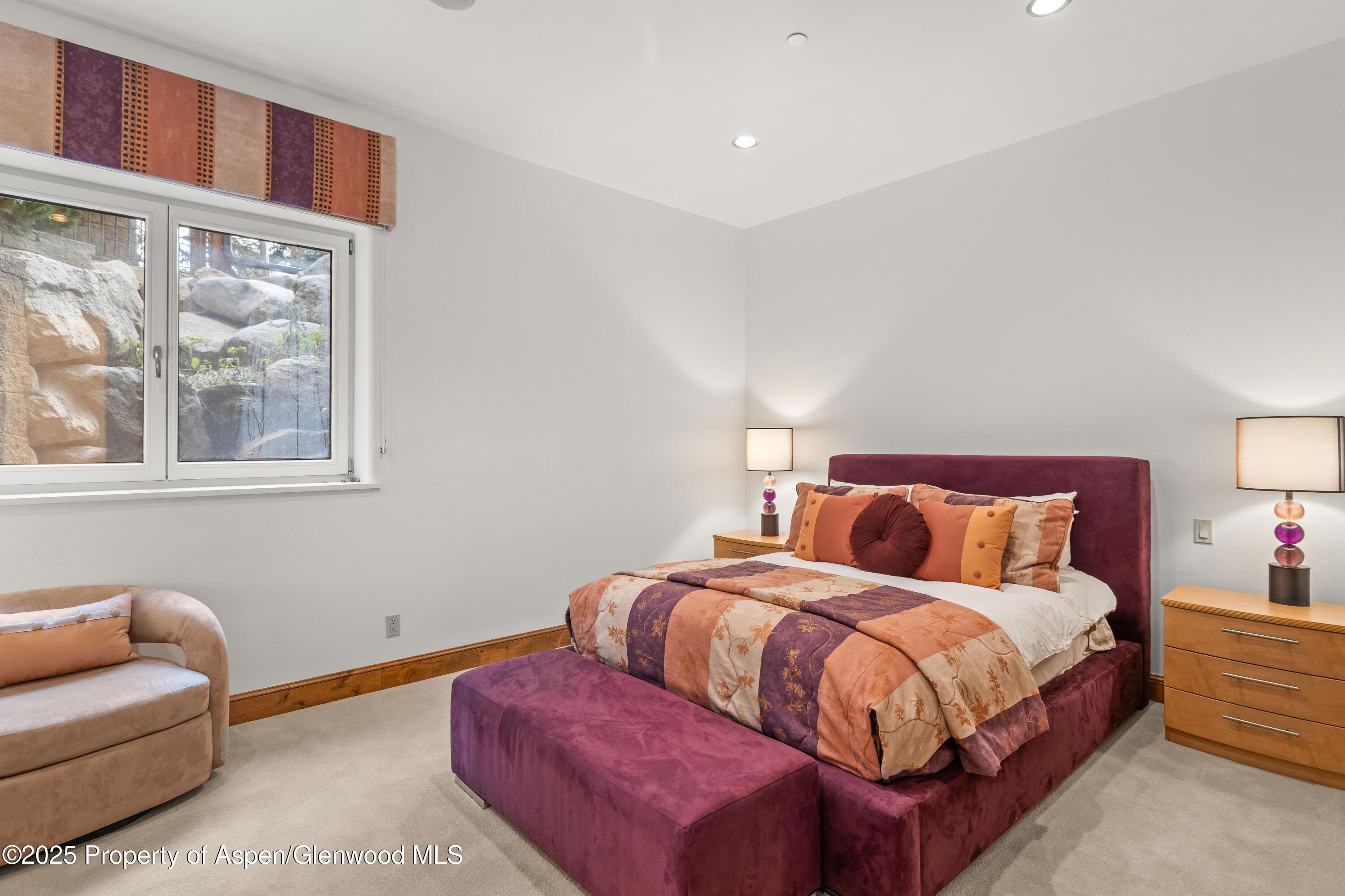 Aspen, Colorado, 81611, United States, 4 Bedrooms Bedrooms, ,5 BathroomsBathrooms,Residential,For Sale,1998129