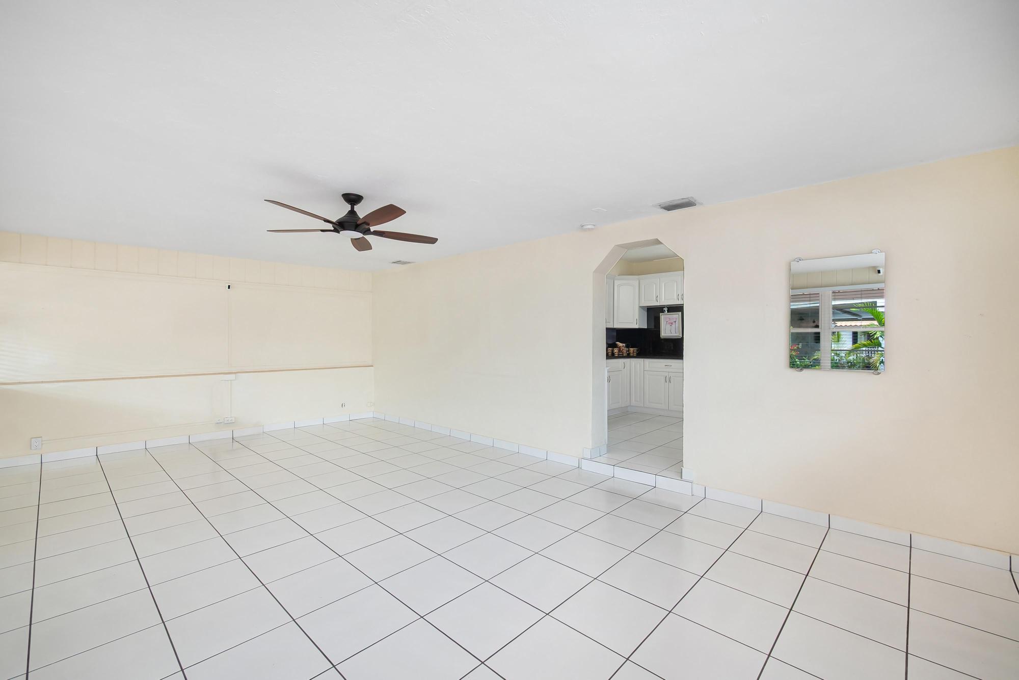 Miami, Florida, 33126, United States, 3 Bedrooms Bedrooms, ,3 BathroomsBathrooms,Residential,For Sale,1921989