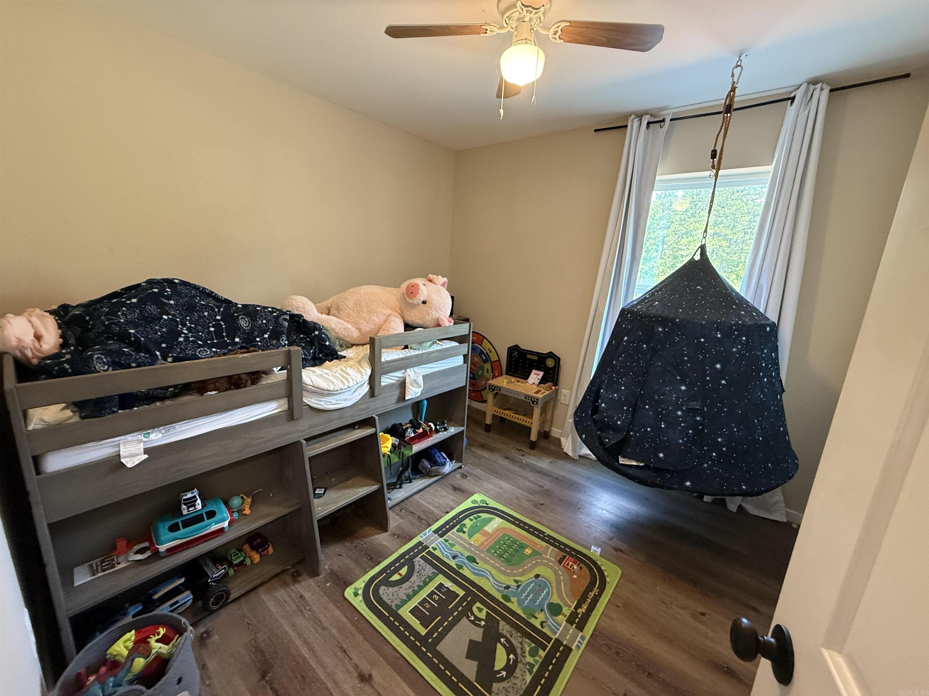 Traskwood, Arkansas, 72167, United States, 5 Bedrooms Bedrooms, ,4 BathroomsBathrooms,Residential,For Sale,1976094