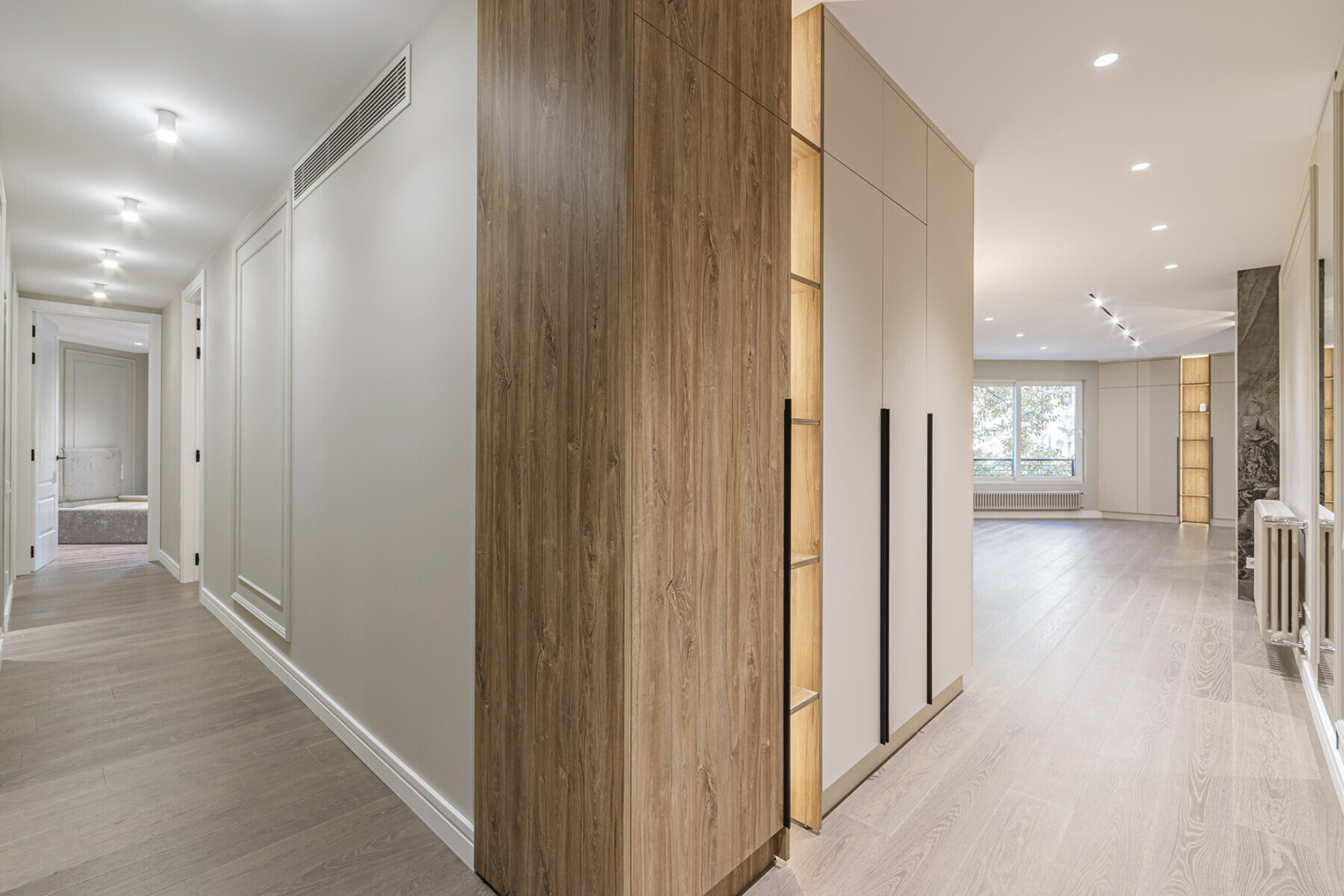  Exterior diaphanous apartment with 2 terraces, newly renovated in Quadrat d