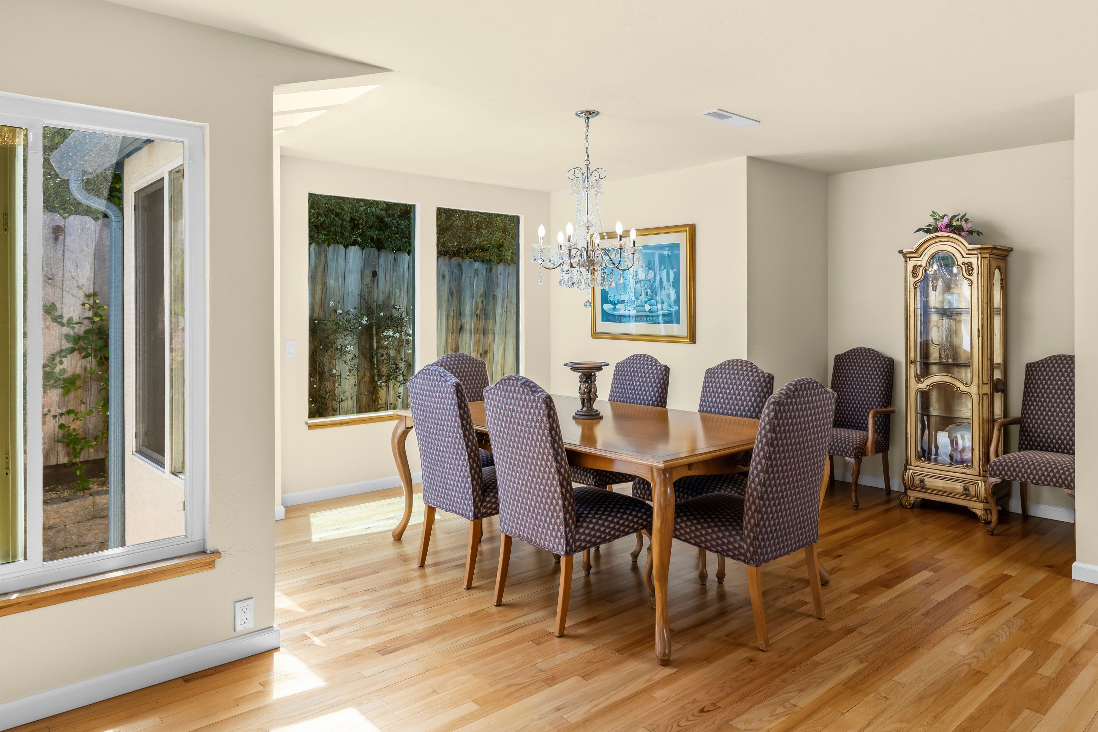  2110 Messina Place, Monterey - 物件實景