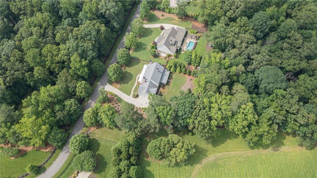 Canton, Georgia, 30115, United States, 5 Bedrooms Bedrooms, ,5 BathroomsBathrooms,Residential,For Sale,1878589