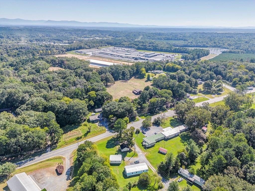 DALTON, Georgia, 30721, United States, 16 Bedrooms Bedrooms, ,12 BathroomsBathrooms,Residential,For Sale,1949791