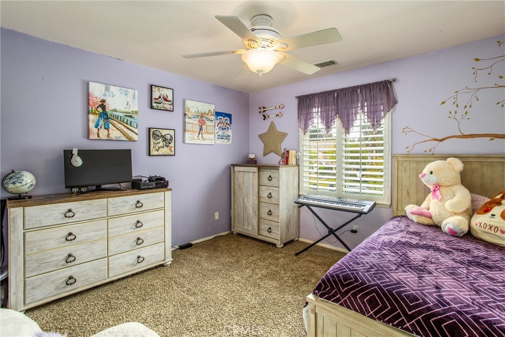 Redlands, California, 92374, United States, 4 Bedrooms Bedrooms, ,2 BathroomsBathrooms,Residential,For Sale,1982377