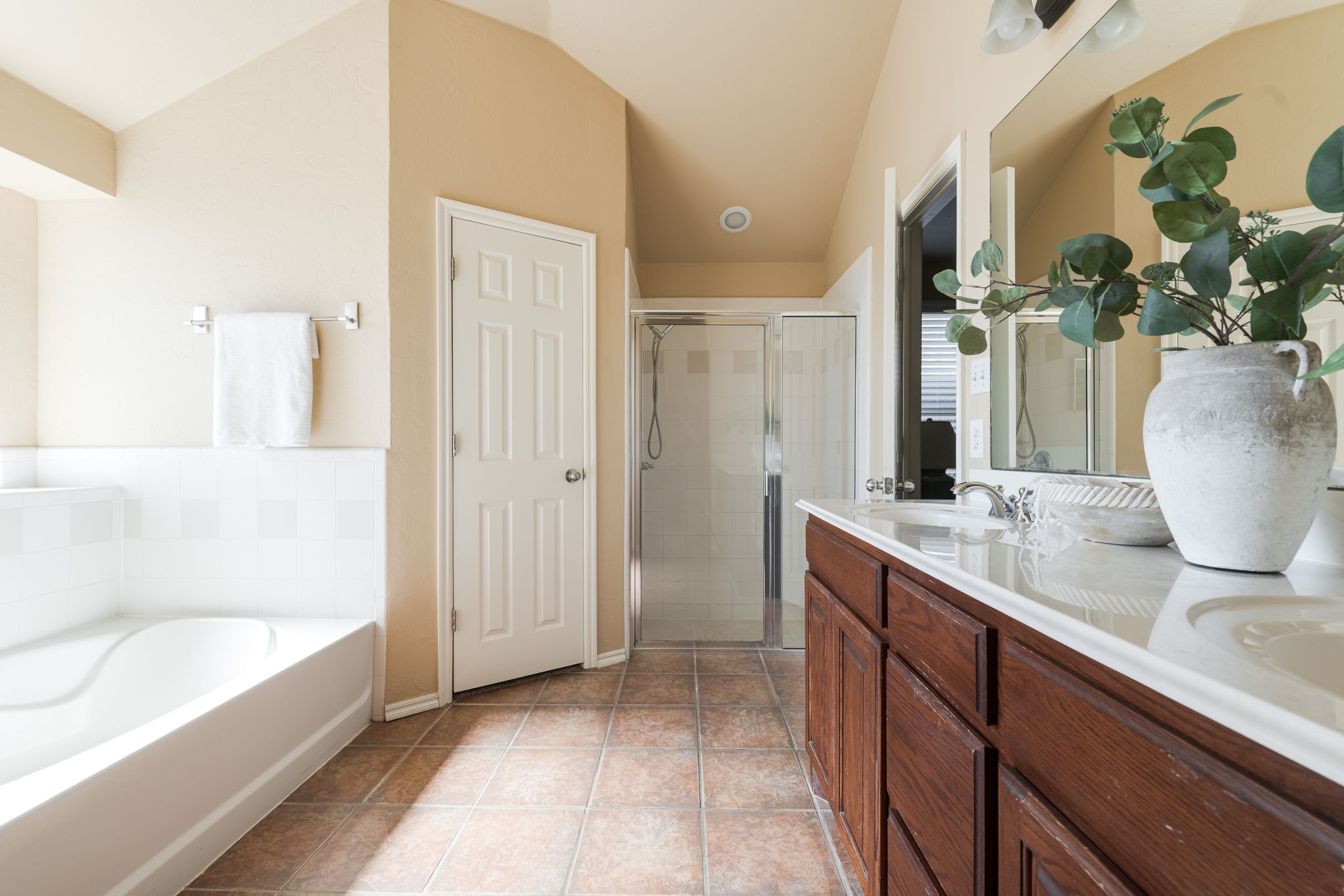  16428 Village Common Drive, Edmond, OK 73013 - 物件實景
