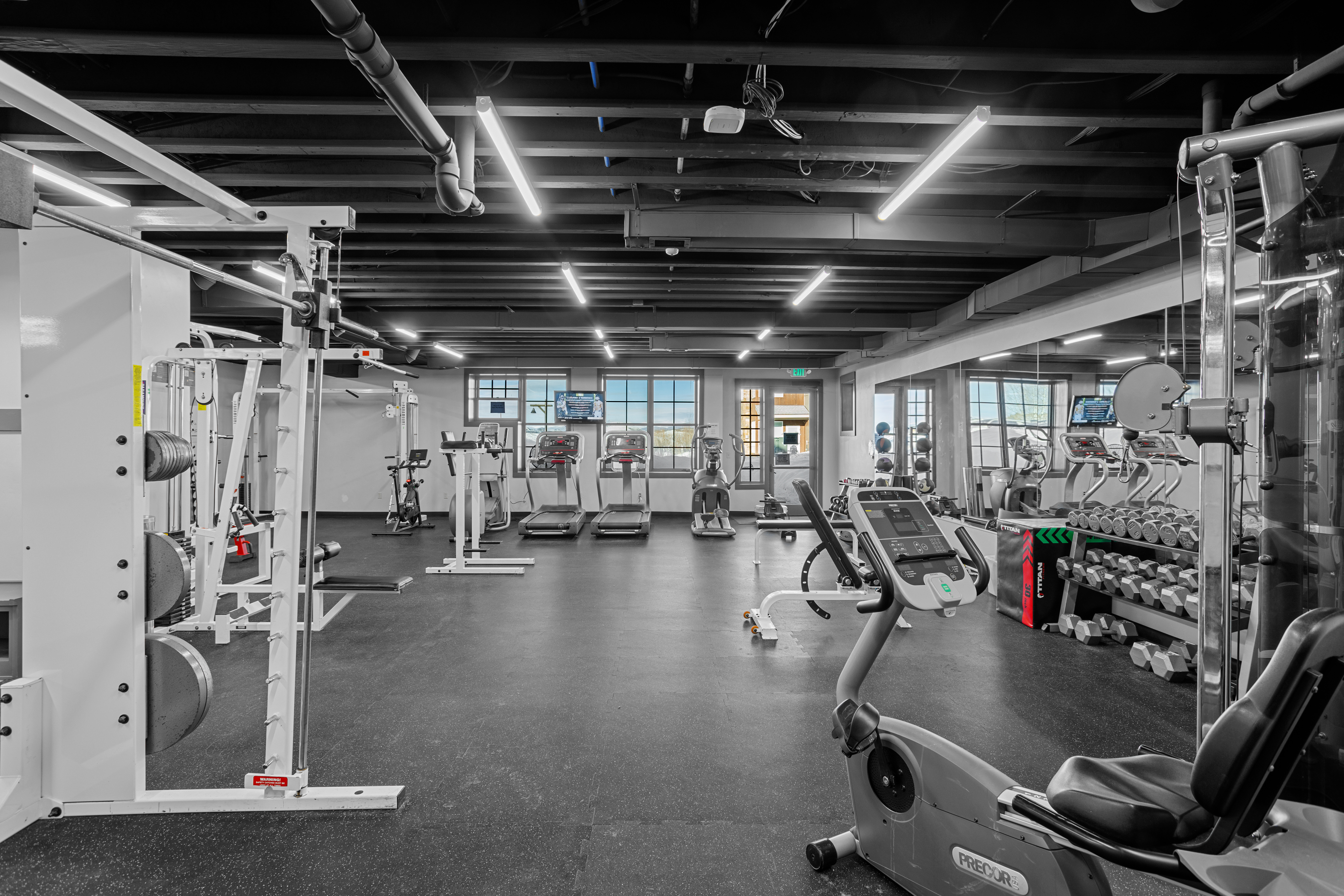  Desirable Top Floor Mountain Getaway In Aspen Meadows - 物件實景