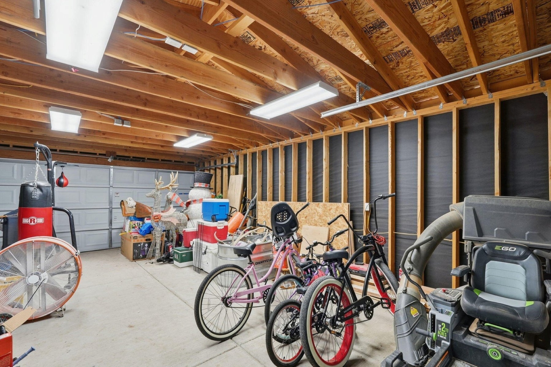  646 E Leah Lane¦Gilbert, AZ - 物件實景