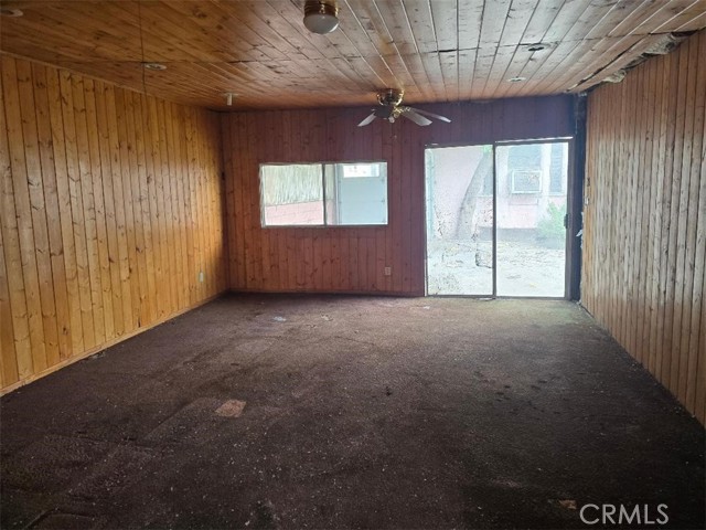 Los Angeles, California, 90047, United States, 2 Bedrooms Bedrooms, ,1 BathroomBathrooms,Residential,For Sale,1935031