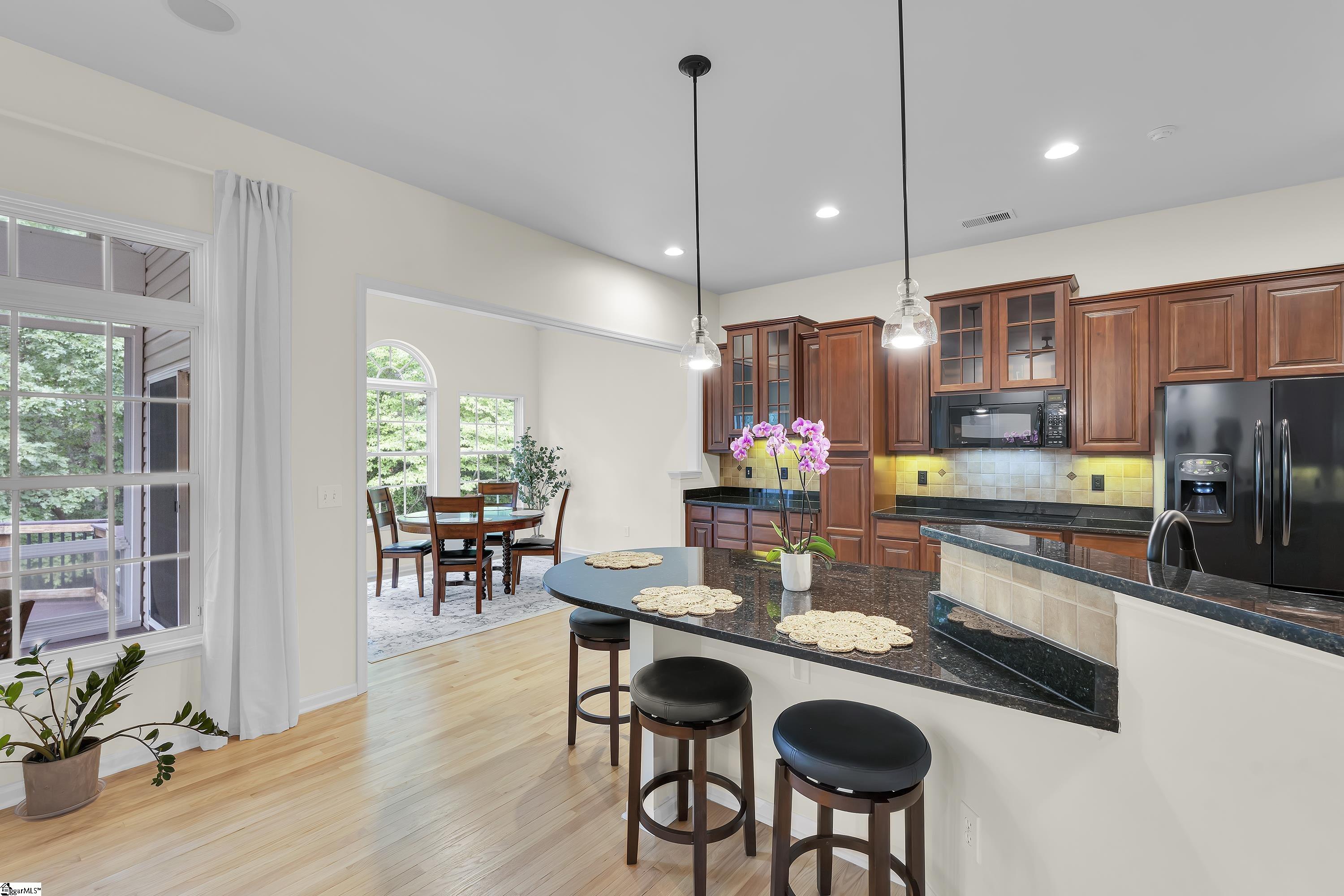 Simpsonville, South Carolina, 29681, United States, 4 Bedrooms Bedrooms, ,3 BathroomsBathrooms,Residential,For Sale,1906304