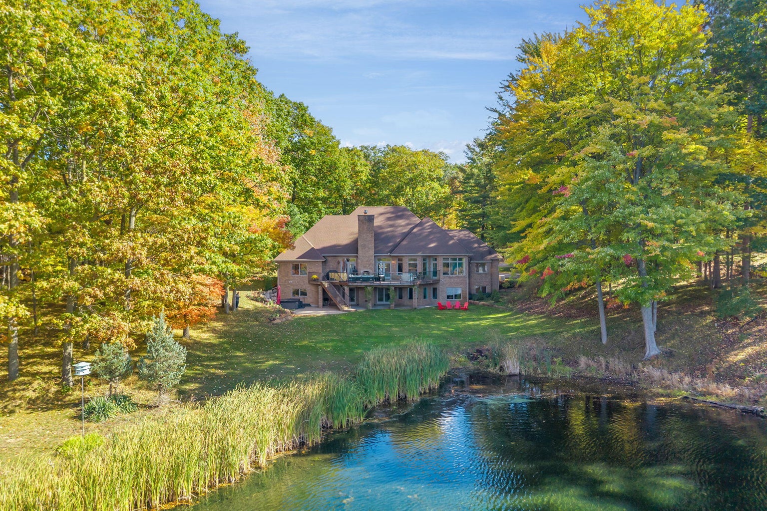 Canadian Lakes, Michigan, 49346, United States, 5 Bedrooms Bedrooms, ,6 BathroomsBathrooms,Residential,For Sale,1981298
