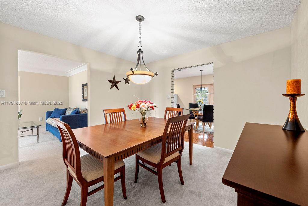 Plantation, Florida, 33324, United States, 3 Bedrooms Bedrooms, ,2 BathroomsBathrooms,Residential,For Sale,1792885