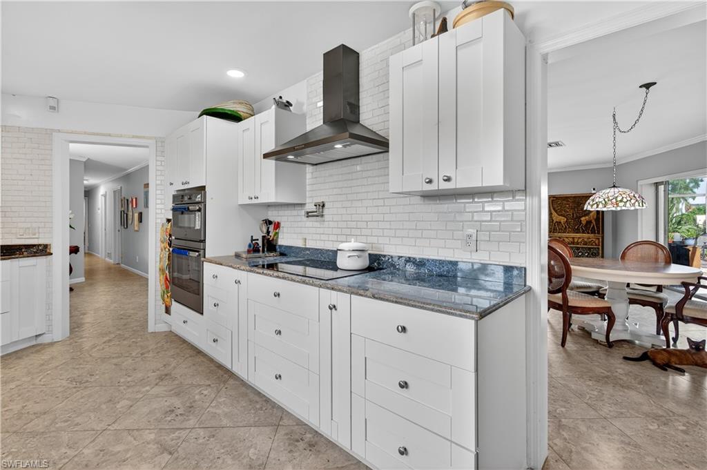 Marco Island, Florida, 34145, United States, 6 Bedrooms Bedrooms, ,4 BathroomsBathrooms,Residential,For Sale,1941825