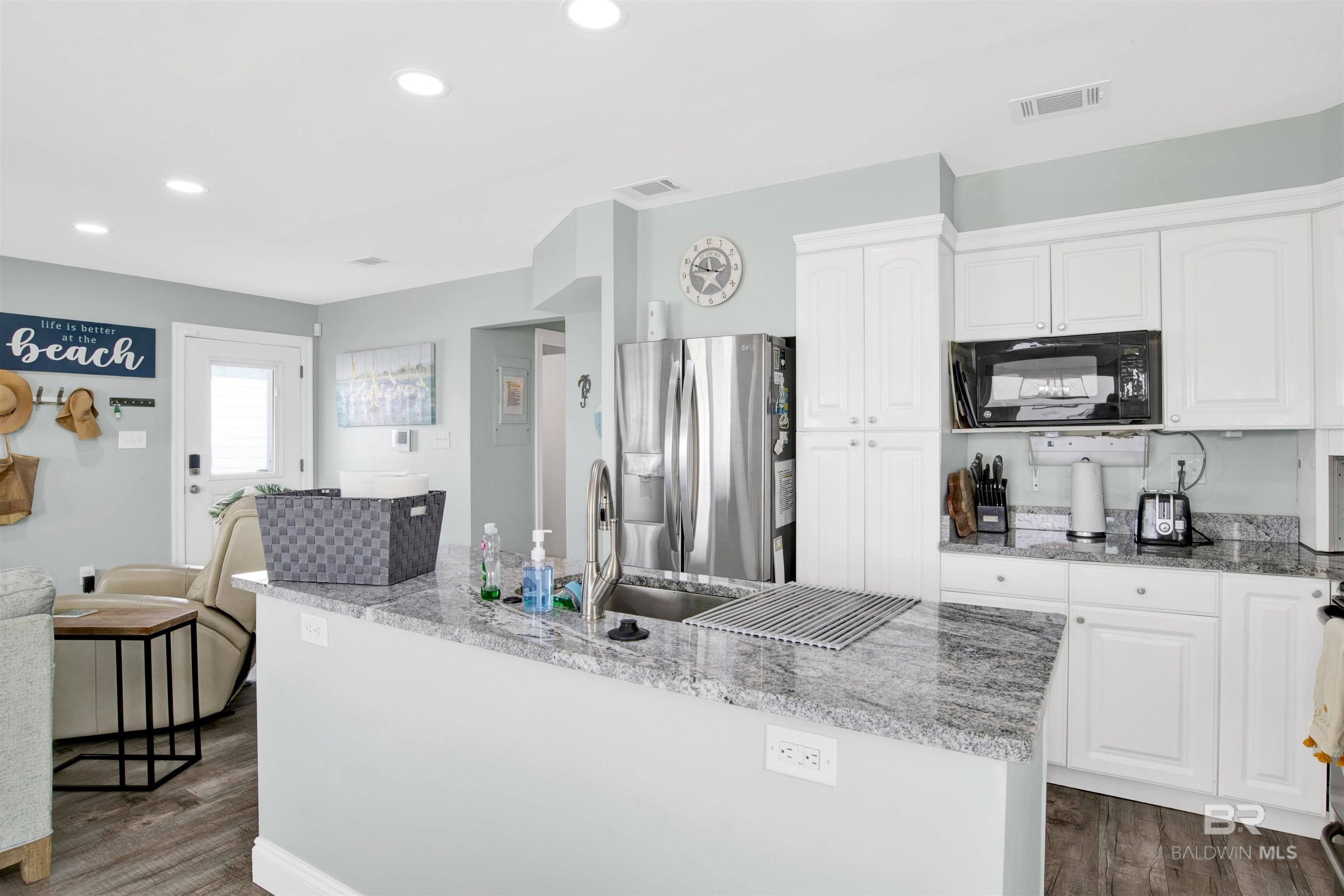 Gulf Shores, Alabama, 36542, United States, 4 Bedrooms Bedrooms, ,3 BathroomsBathrooms,Residential,For Sale,2034151