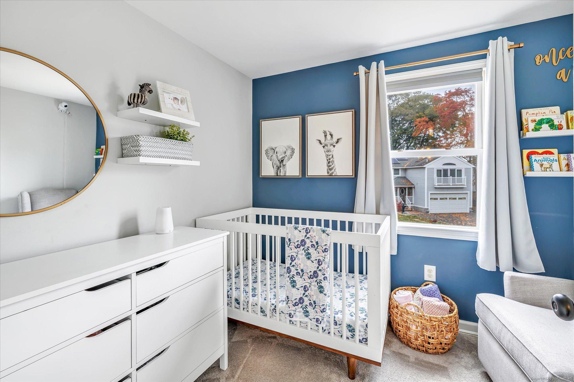 Stratford, Connecticut, 06614, United States, 3 Bedrooms Bedrooms, ,2 BathroomsBathrooms,Residential,For Sale,1978049