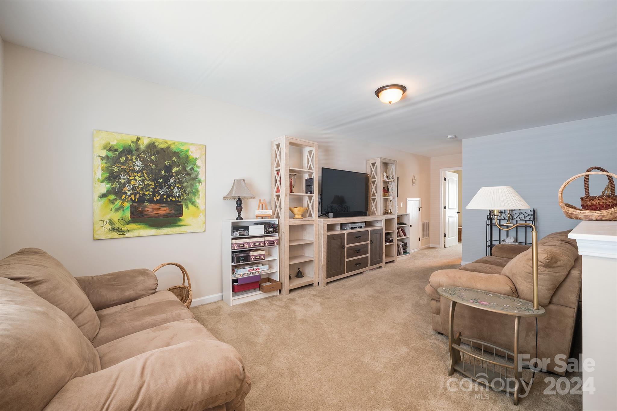 3406 Streamside Drive, Davidson, North Carolina, 28036, United States, 4 Bedrooms Bedrooms, ,3 BathroomsBathrooms,Residential,For Sale,3406 Streamside Drive,1628447