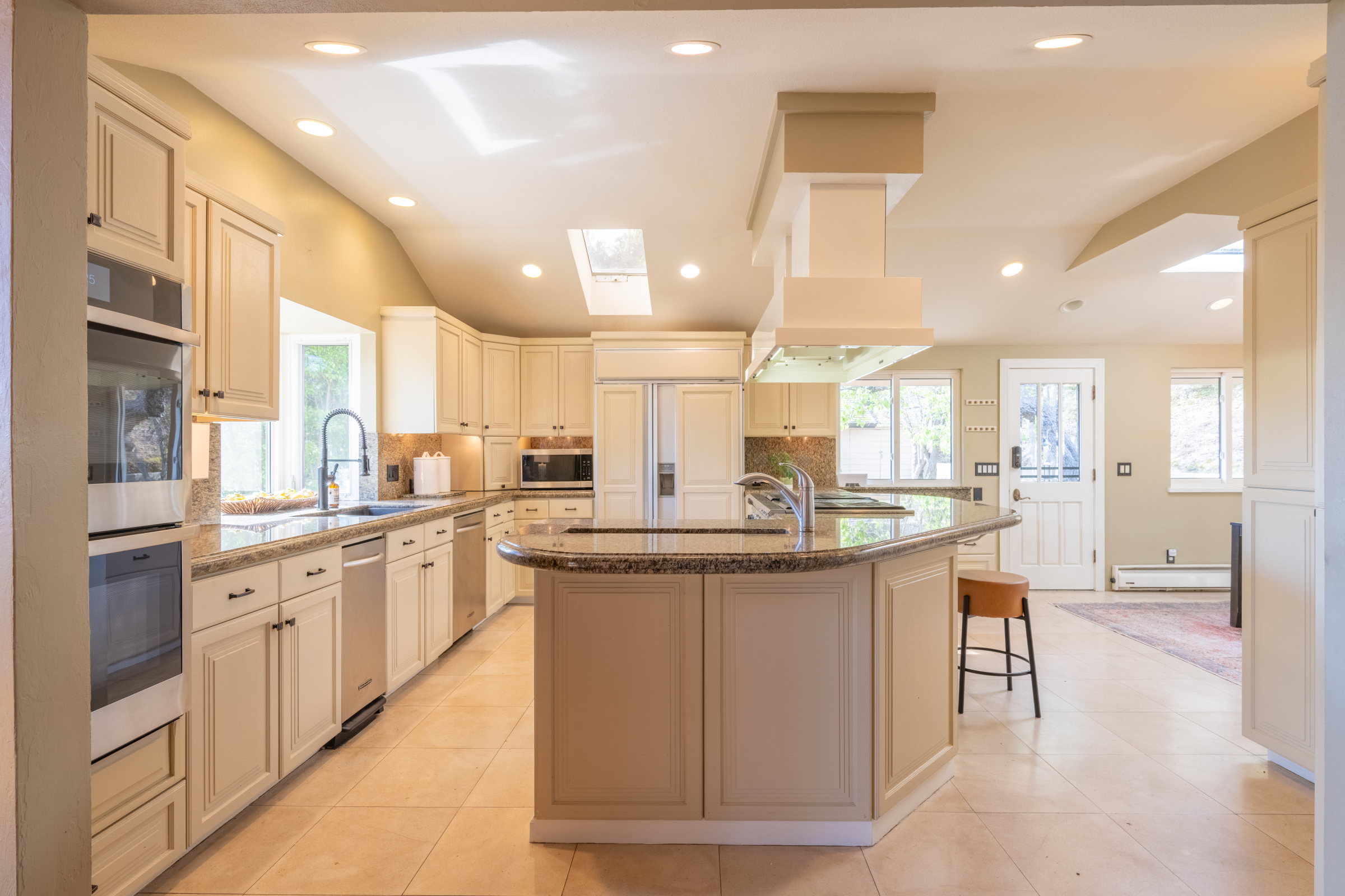  25983 High Terrace Lane, Salinas - 物件實景