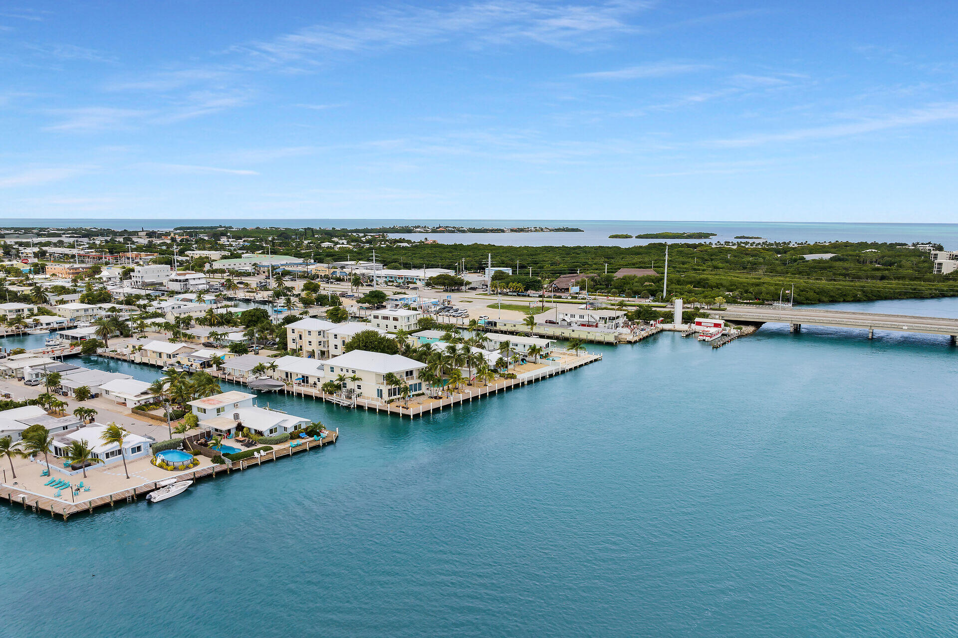 MARATHON, Florida, 33050, United States, 2 Bedrooms Bedrooms, ,2 BathroomsBathrooms,Residential,For Sale,1989170